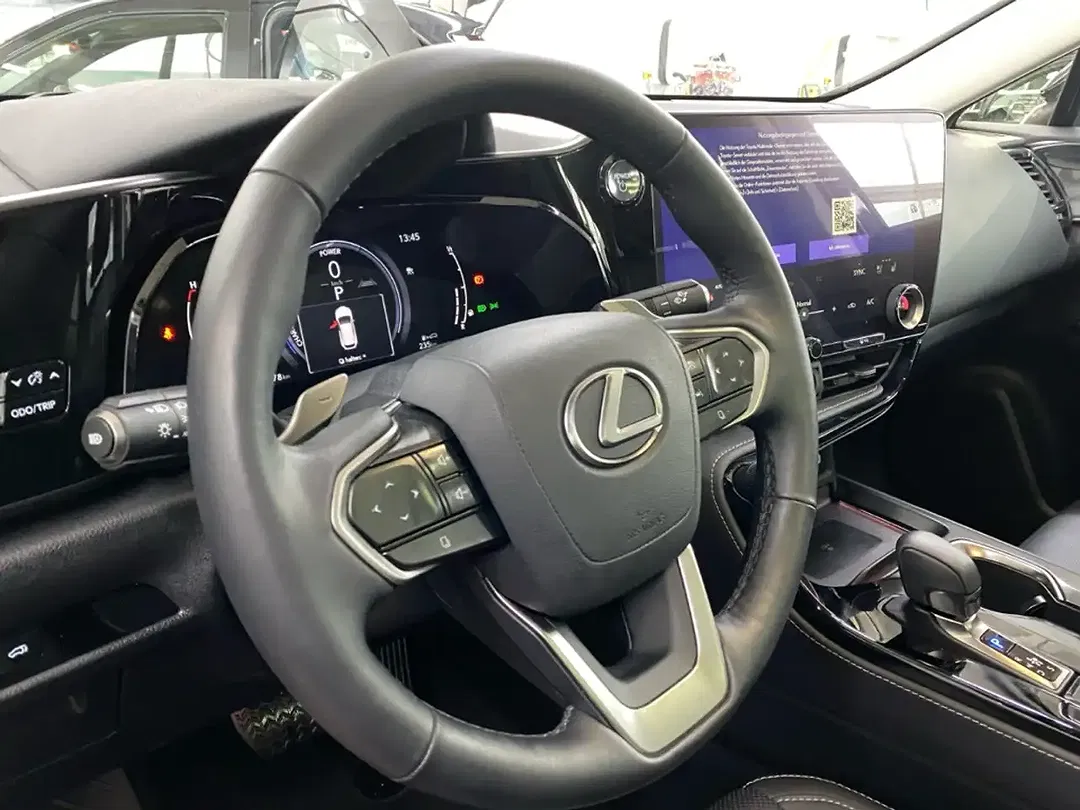 Lexus NX 350h Executive Line - Thumbnail 12