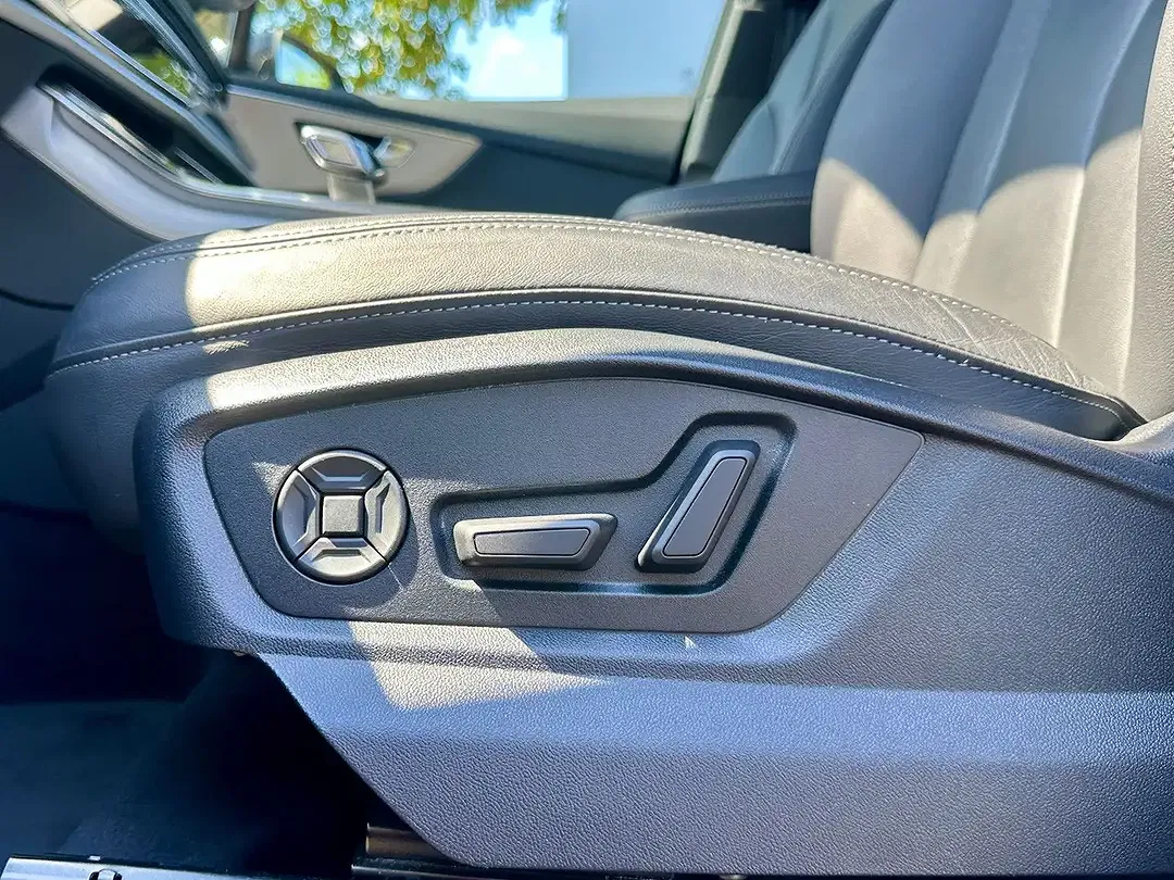 Audi Q7 quattro S line - Thumbnail 11