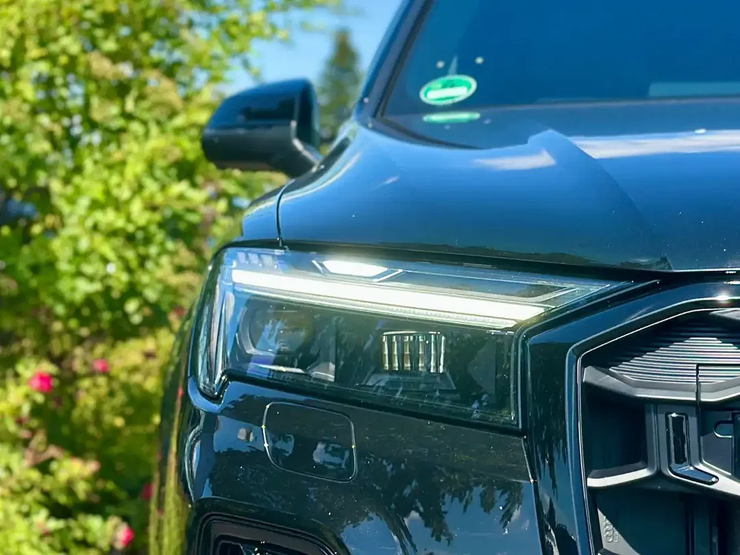Audi Q7 quattro S line - Thumbnail 3
