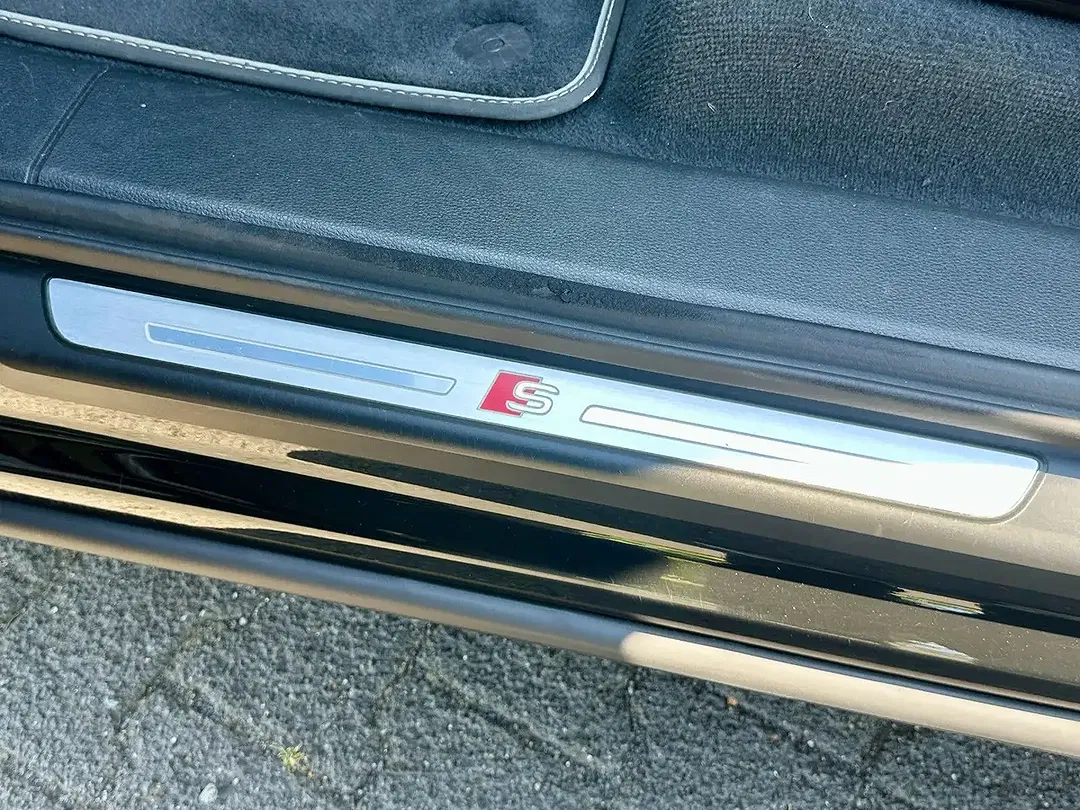 Audi Q7 quattro S line - Thumbnail 8