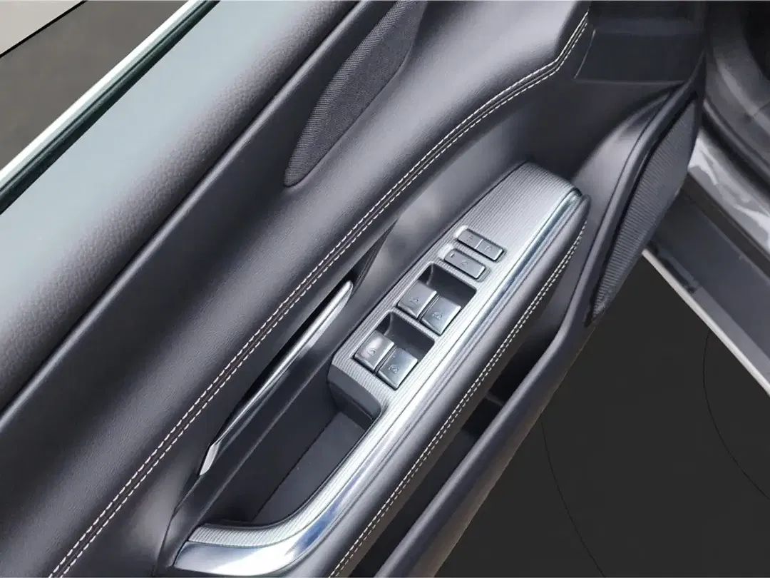 Mazda 6 Takumi - foto 14