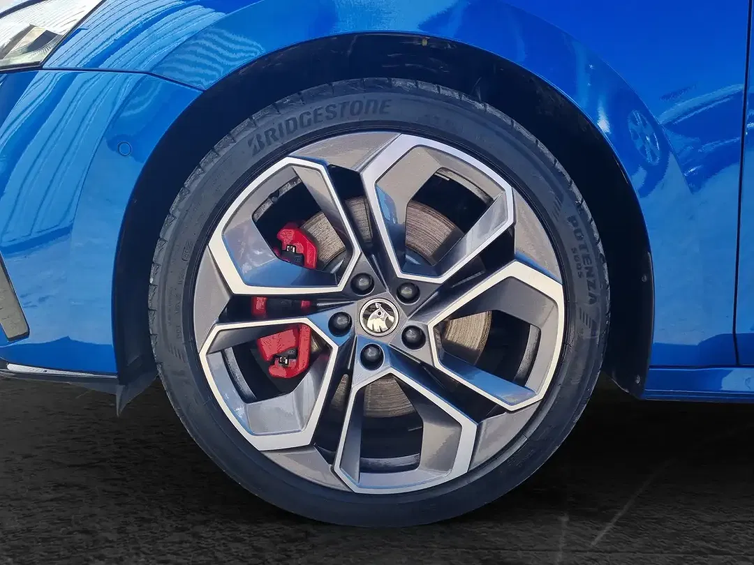 Skoda Octavia 2.0 TSI DSG vRS Combi - Thumbnail 4