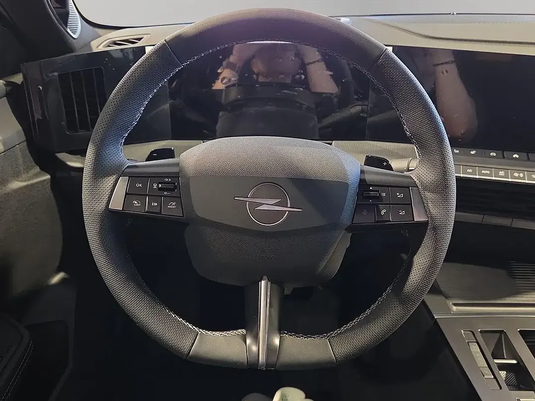 Opel Astra Ultimate GS Matrix LED - Thumbnail 11