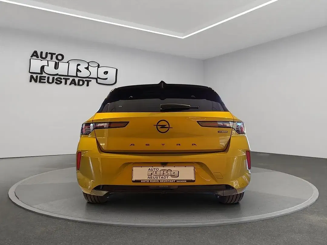 Opel Astra Ultimate GS Matrix LED - Thumbnail 4