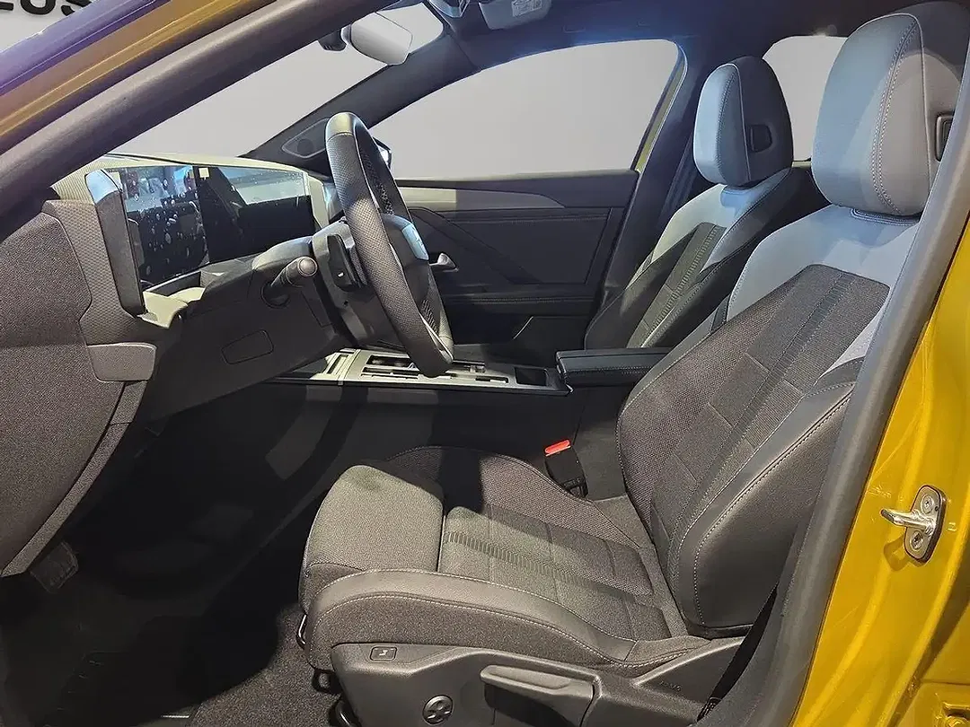 Opel Astra Ultimate GS Matrix LED - Thumbnail 9