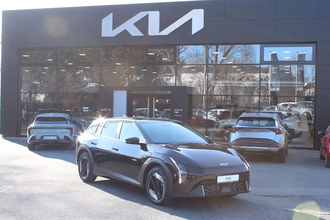 Kia EV4 Earth - foto 1