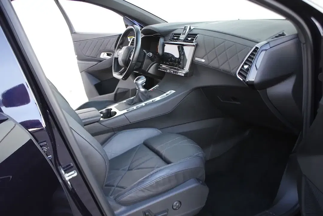 DS Automobiles DS 7 Crossback - Thumbnail 10