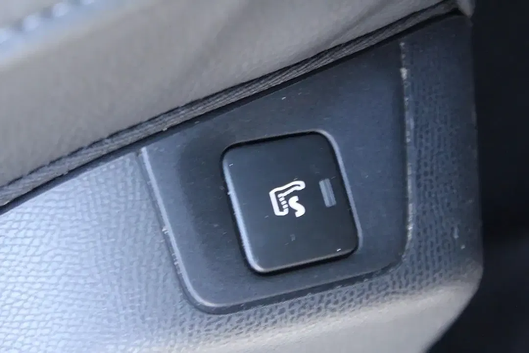 DS Automobiles DS 7 Crossback - Thumbnail 12