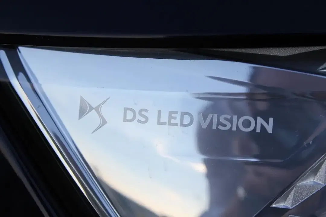 DS Automobiles DS 7 Crossback - foto 2