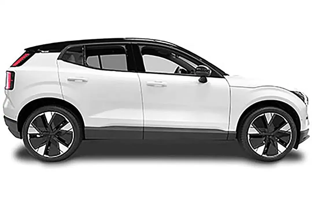 Volvo EX30 AWD Twin Motor Performance - Thumbnail 3
