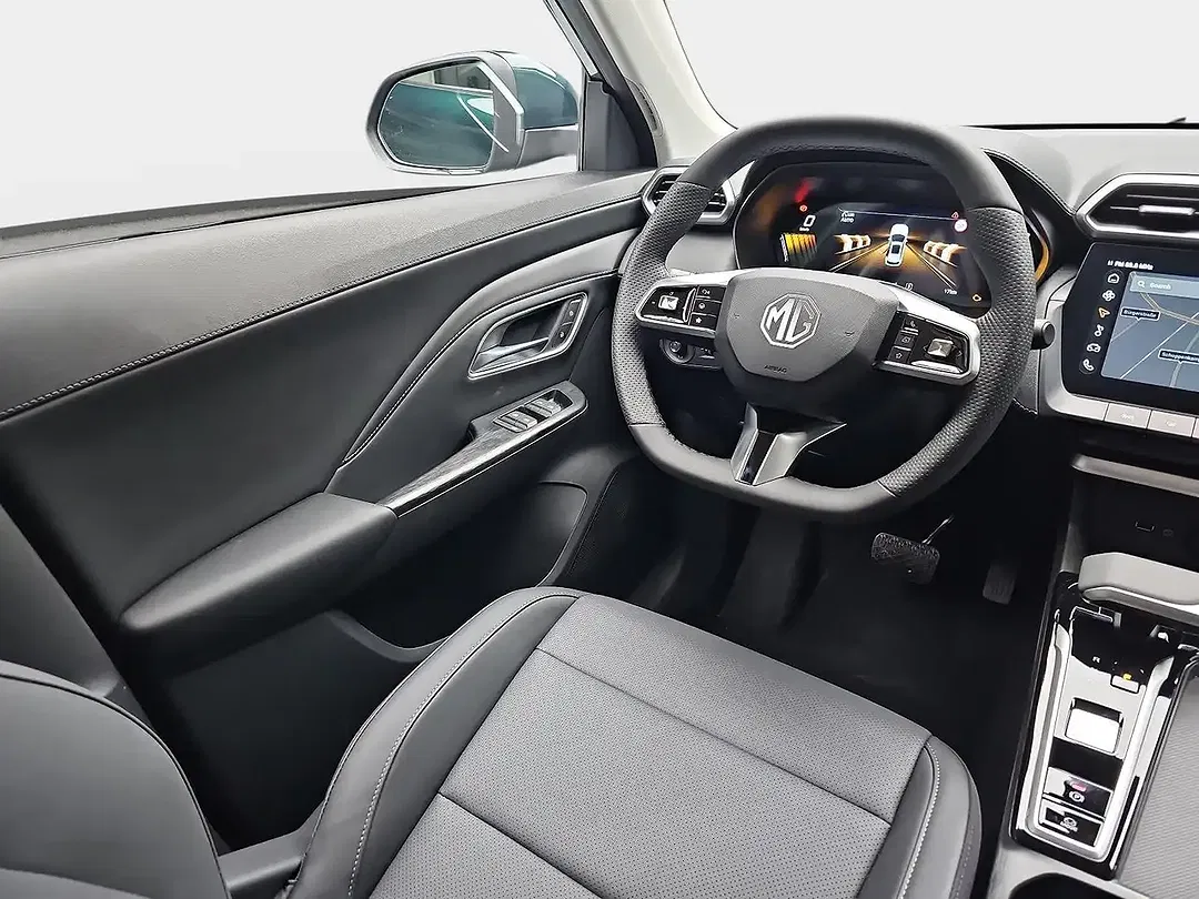 MG ZS 1.5 Hybrid+ Luxury - Thumbnail 8