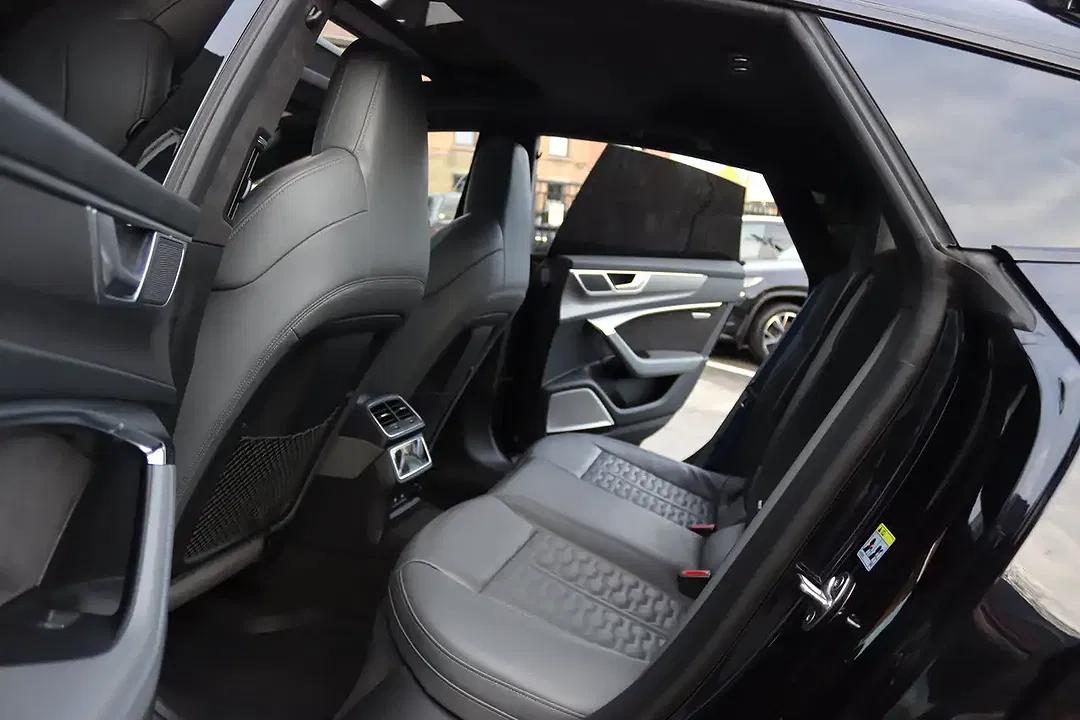 Audi RS7 - Thumbnail 8
