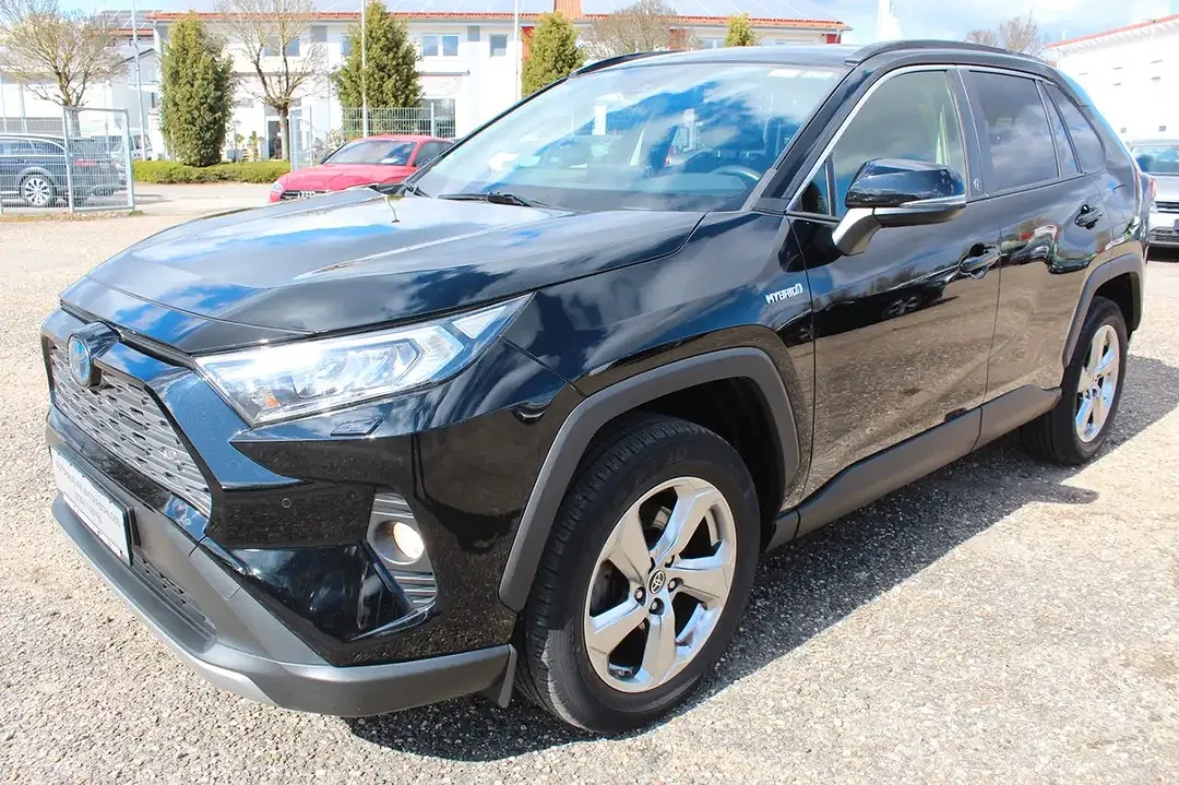 Toyota RAV 4 Hybrid 4x4 Team Deutschland - foto 1
