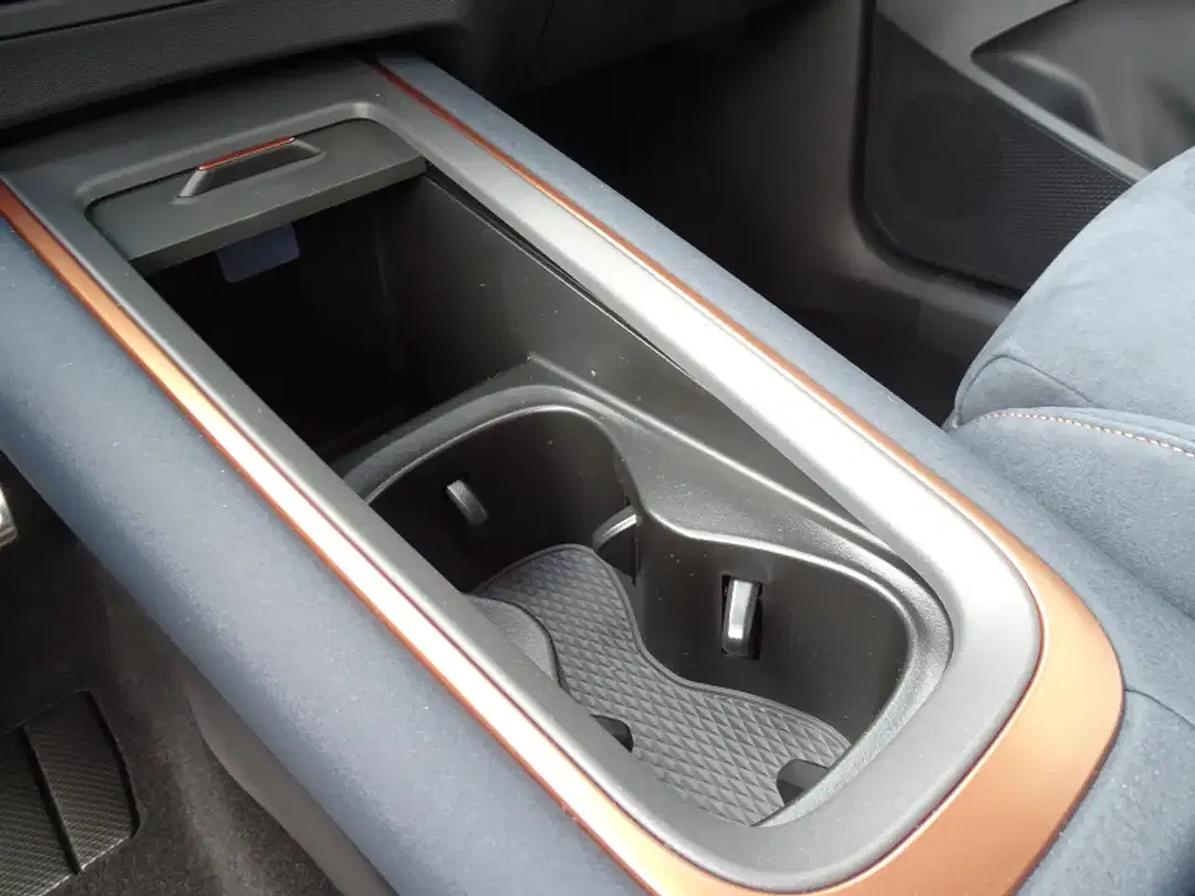CUPRA Born Edition - Thumbnail 11