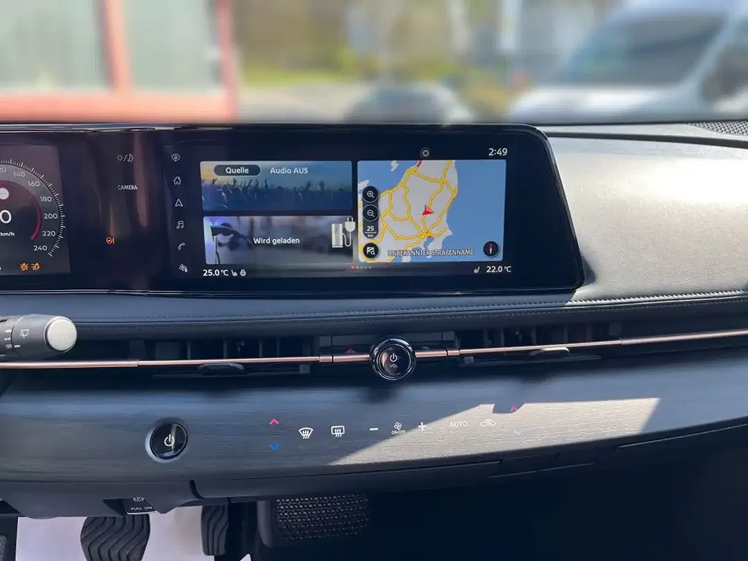 Nissan Ariya - Thumbnail 8