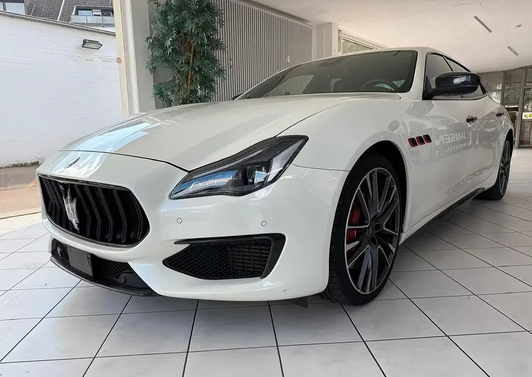 Maserati Quattroporte Trofeo - foto 1