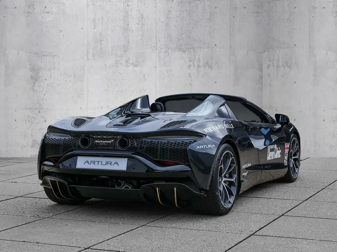 McLaren Artura Performance 60th Anniversary Le Mans Spider - Thumbnail 3