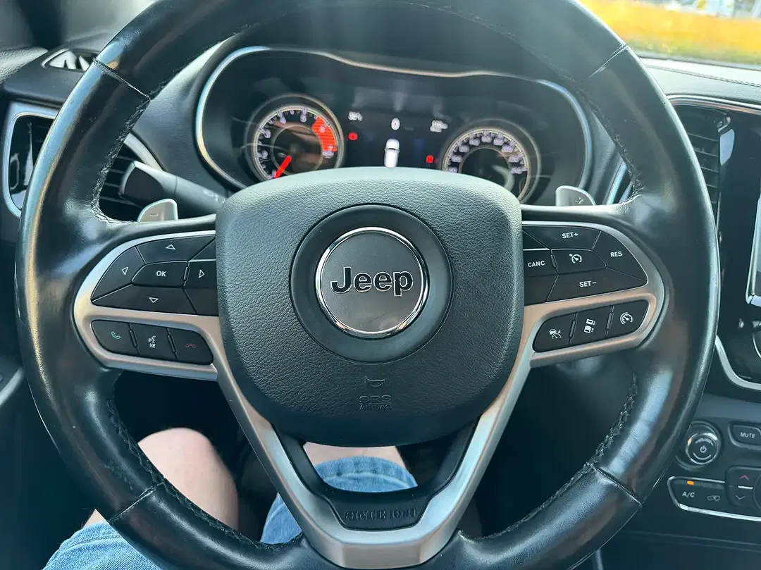 Jeep Cherokee 4x4 Limited - Thumbnail 5