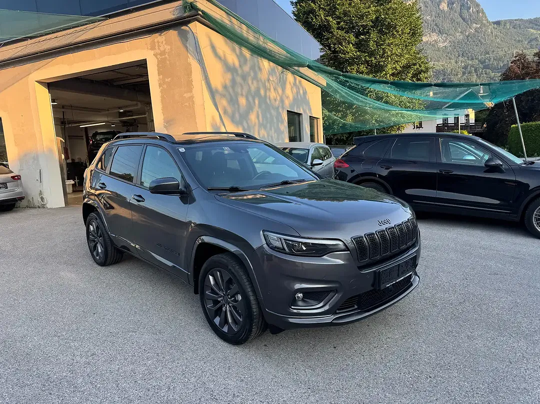 Jeep Cherokee 4x4 Limited - Thumbnail 8