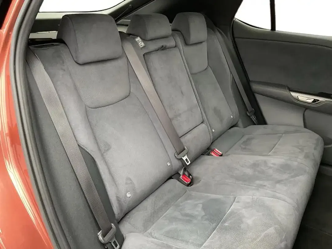 Lexus RZ 4x4 - Thumbnail 10