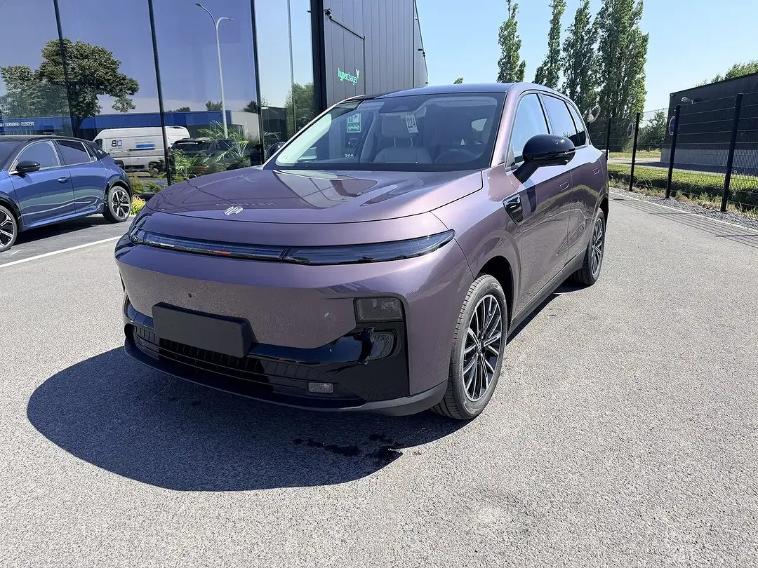 Leapmotor B10 - foto 1