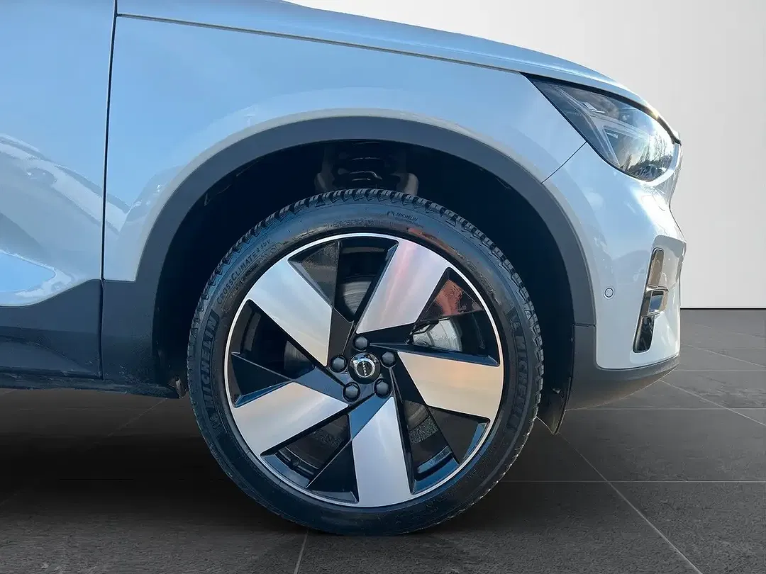 Volvo C40 EV Recharge Ultimate - Thumbnail 4