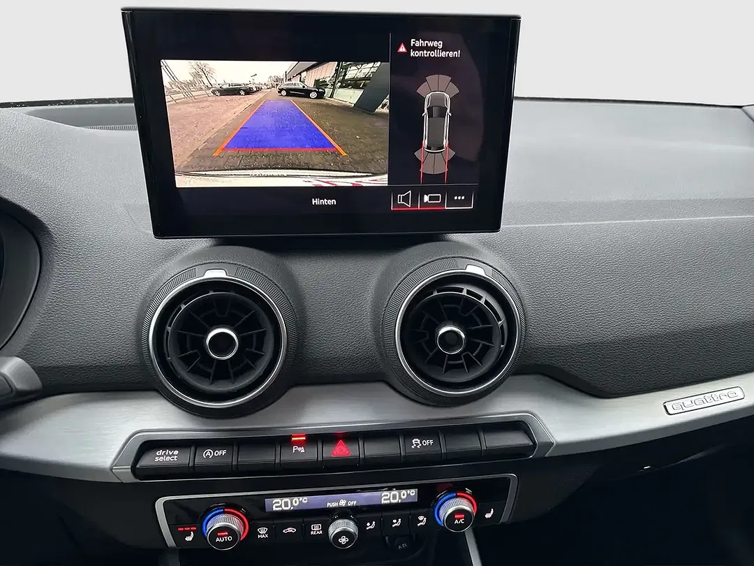 Audi SQ2 quattro - Thumbnail 12