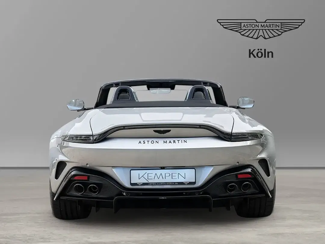 Aston Martin Vantage Roadster - Thumbnail 14