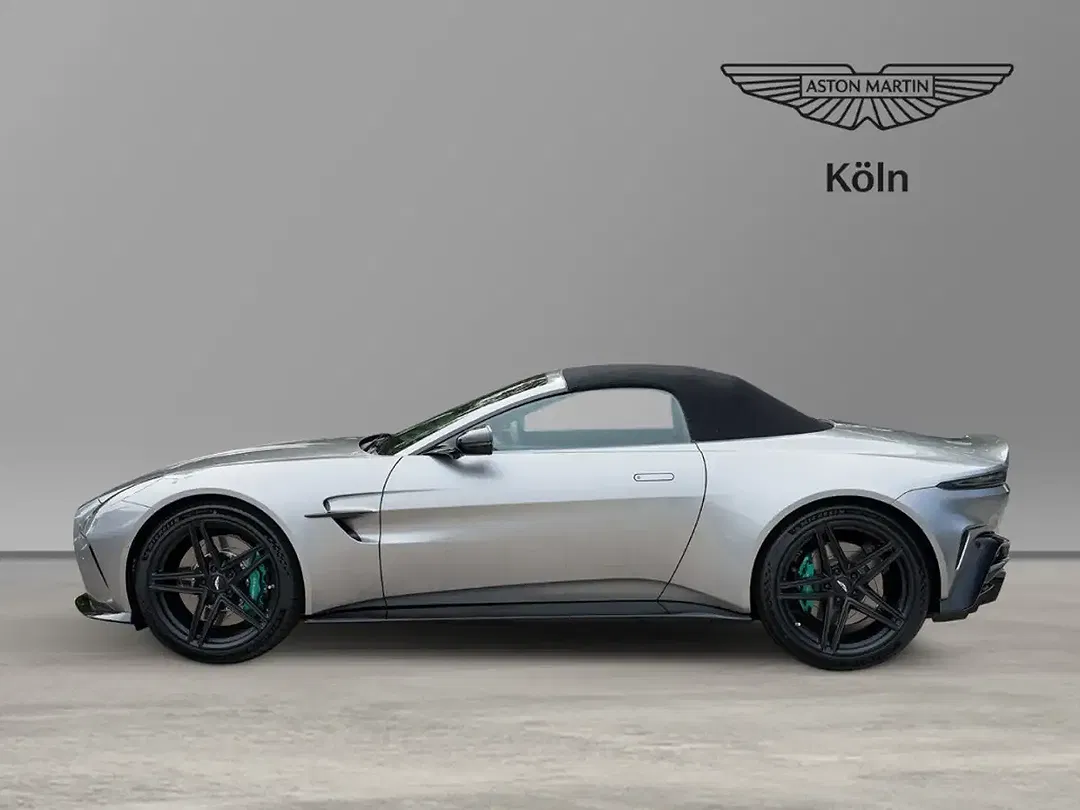 Aston Martin Vantage Roadster - Thumbnail 7
