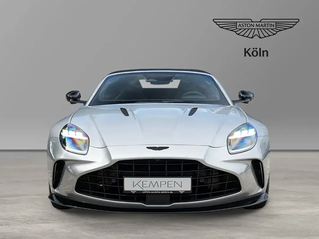 Aston Martin Vantage Roadster - Thumbnail 9
