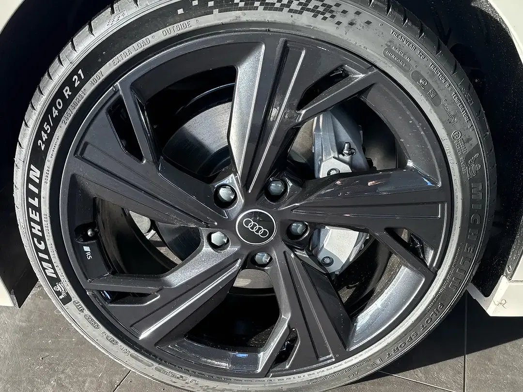 Audi A6 e-tron performance Avant plus - Thumbnail 6