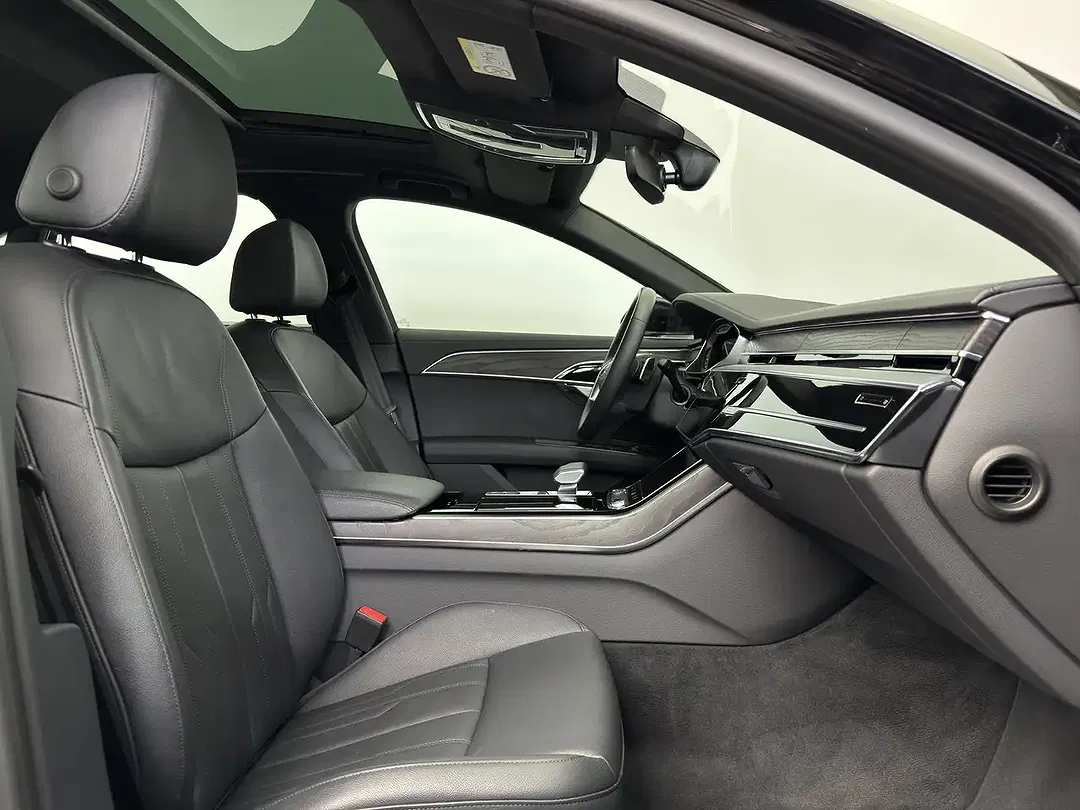Audi A8 - Thumbnail 14
