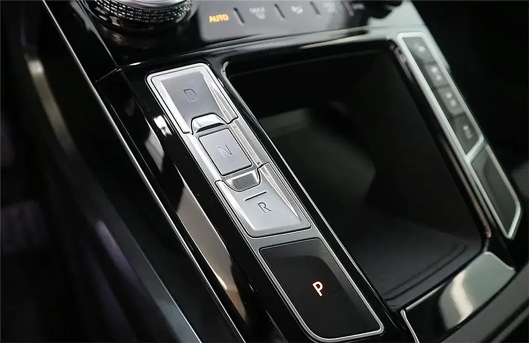 Jaguar I-Pace EV400 4x4 S - Thumbnail 14