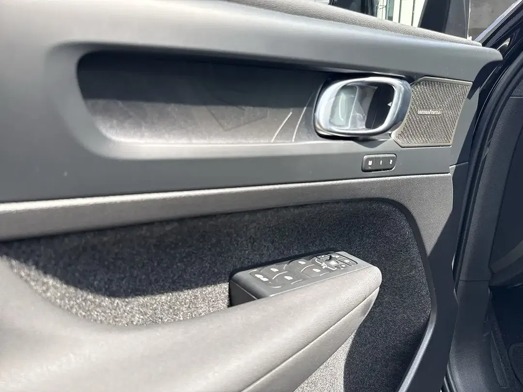 Volvo C40 eAWD Recharge Ultimate - foto 15
