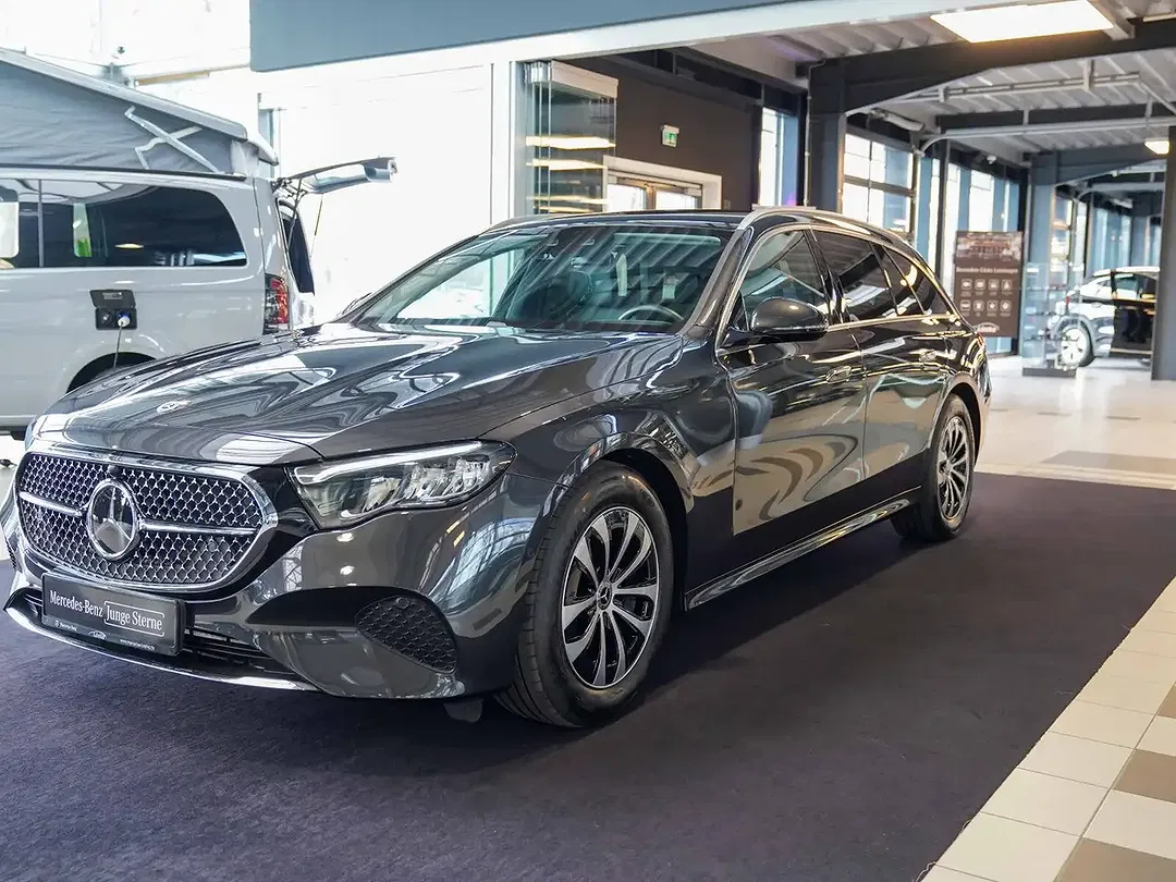 Mercedes-Benz E 220 Avantgarde - Thumbnail 9