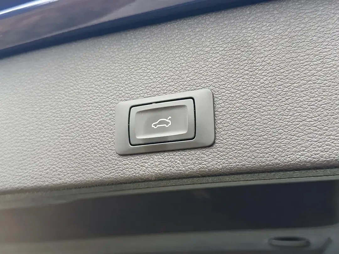 Audi Q2 35 TFSI Edition - Thumbnail 10