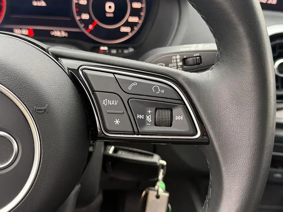 Audi Q2 35 TFSI Edition - Thumbnail 11