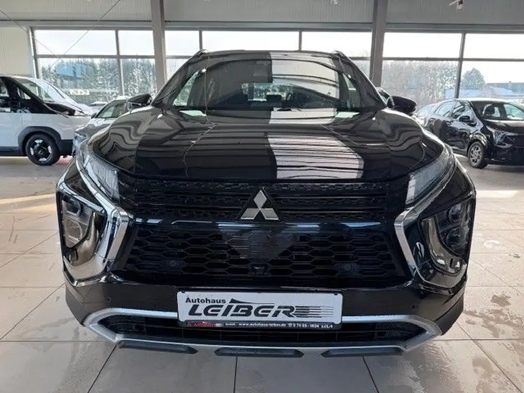 Mitsubishi Eclipse Cross Hybrid 4WD Plus - Thumbnail 11