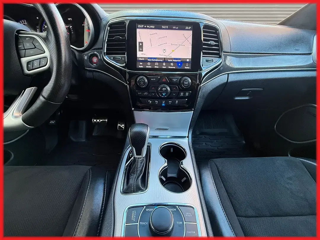 Jeep Grand Cherokee 6.4 V8 HEMI SRT - Thumbnail 11