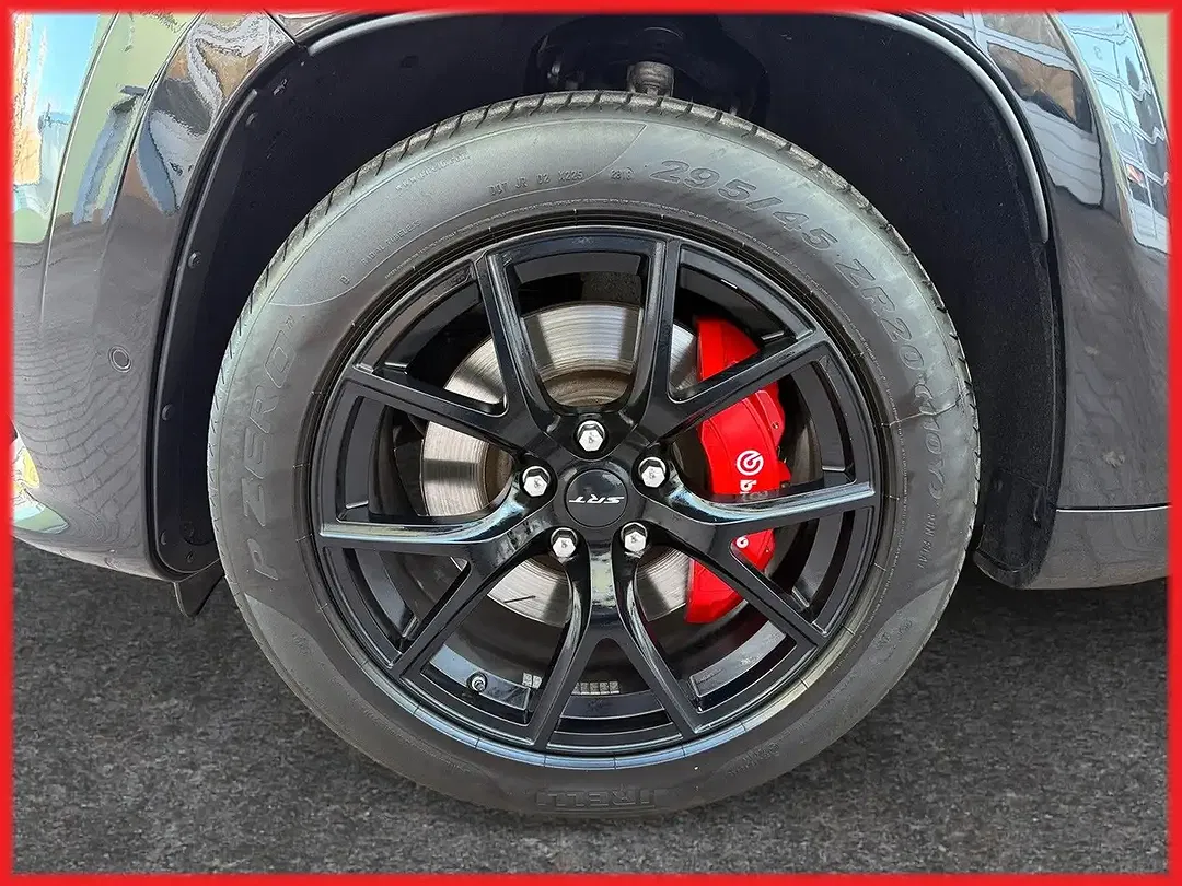 Jeep Grand Cherokee 6.4 V8 HEMI SRT - foto 15