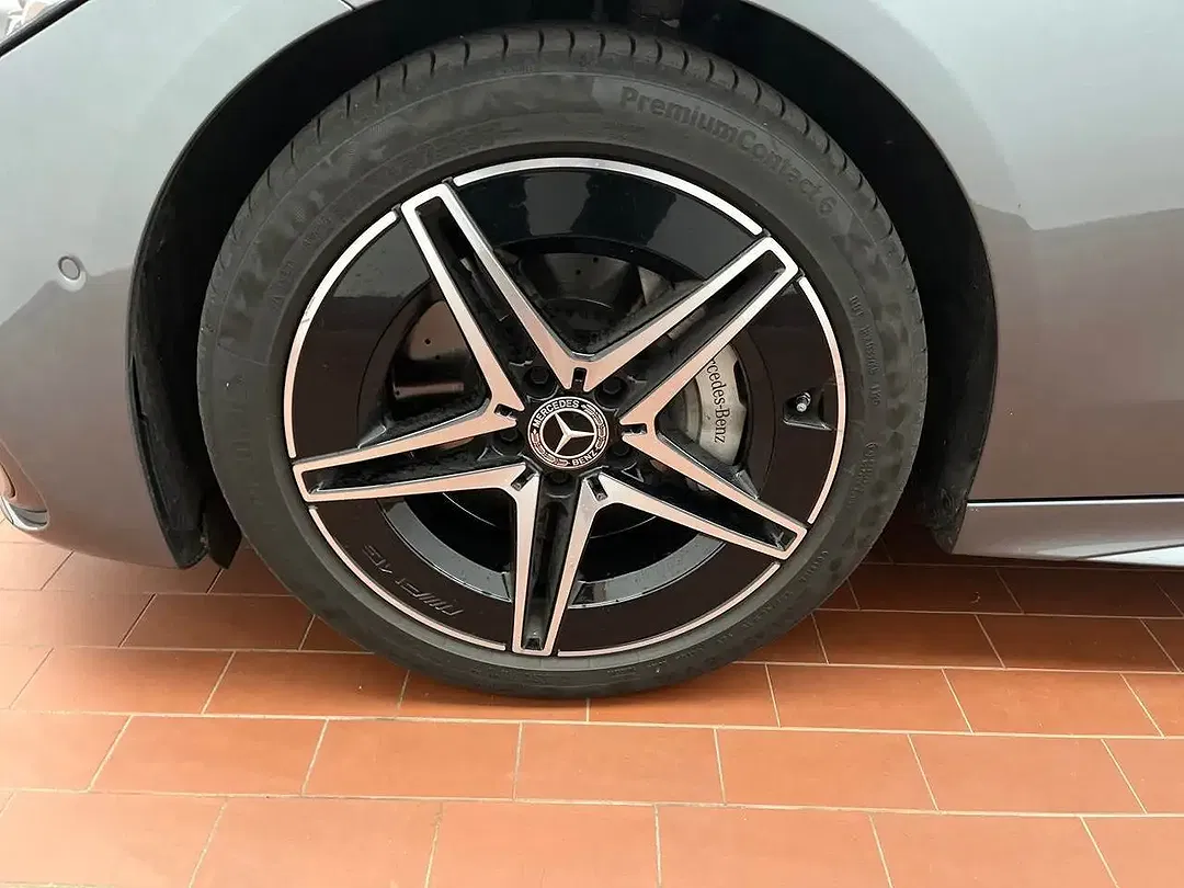 Mercedes-Benz C 220 4MATIC AMG Line - Thumbnail 9