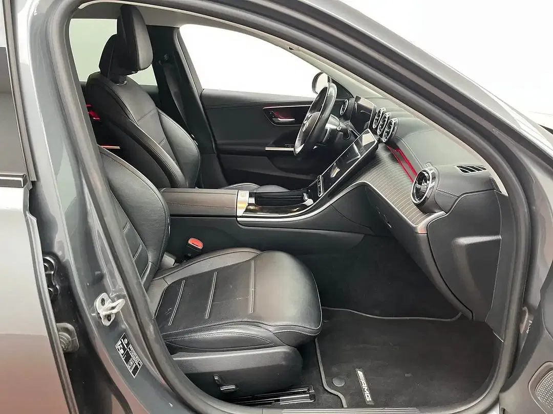 Mercedes-Benz C 220 4MATIC AMG Line - Thumbnail 6