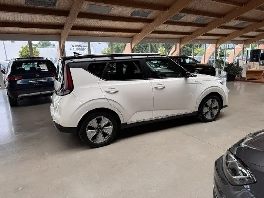 Kia Soul 64 kWh - Thumbnail 5