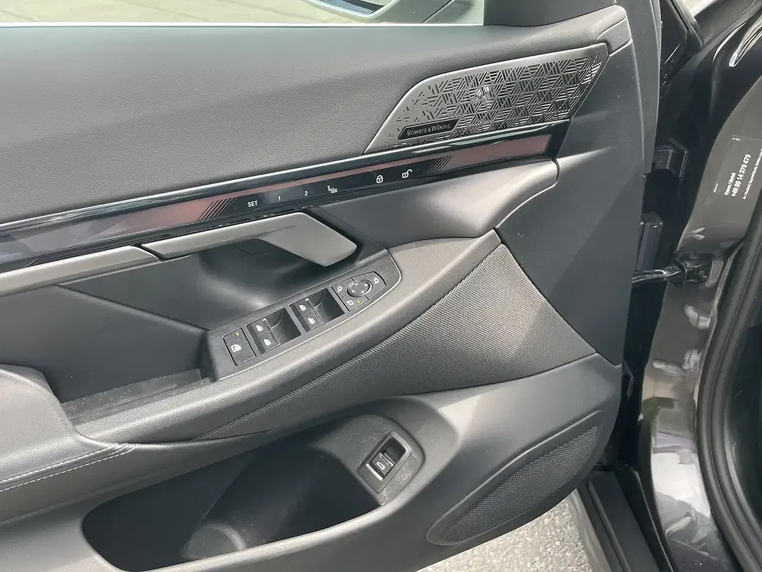BMW i5 eDrive Touring - foto 8