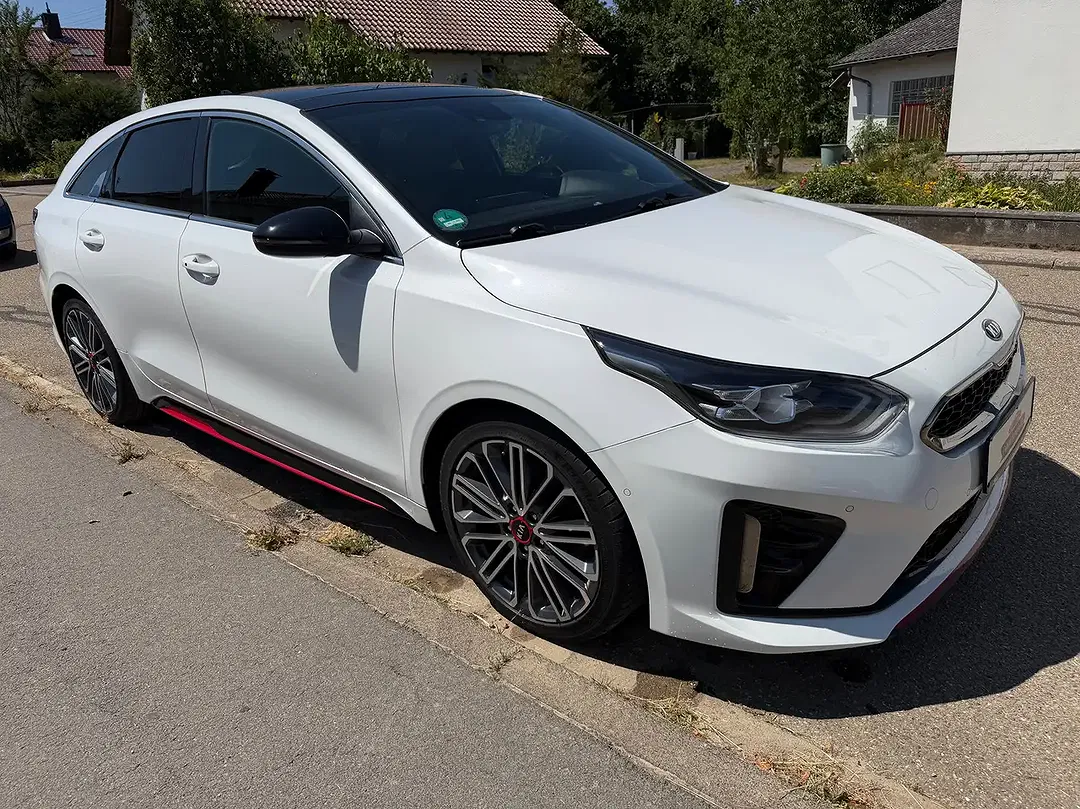 Kia ProCeed / pro_cee'd GT - Thumbnail 3