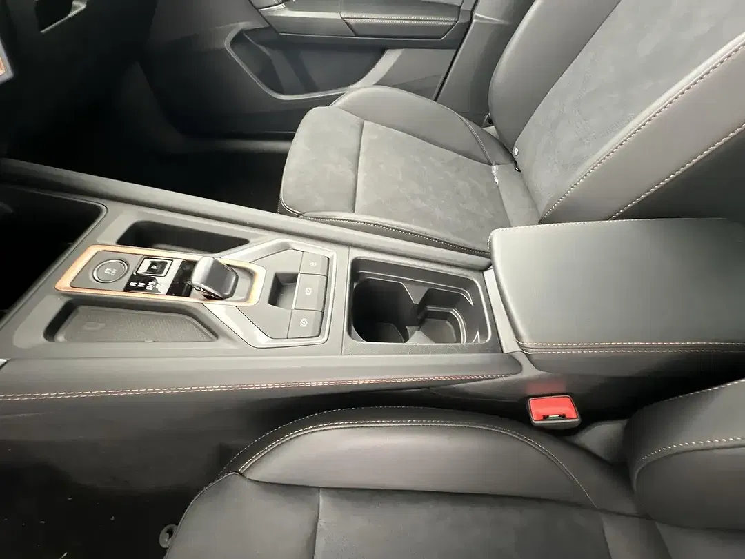 CUPRA Leon PHEV VZ1 - Thumbnail 14