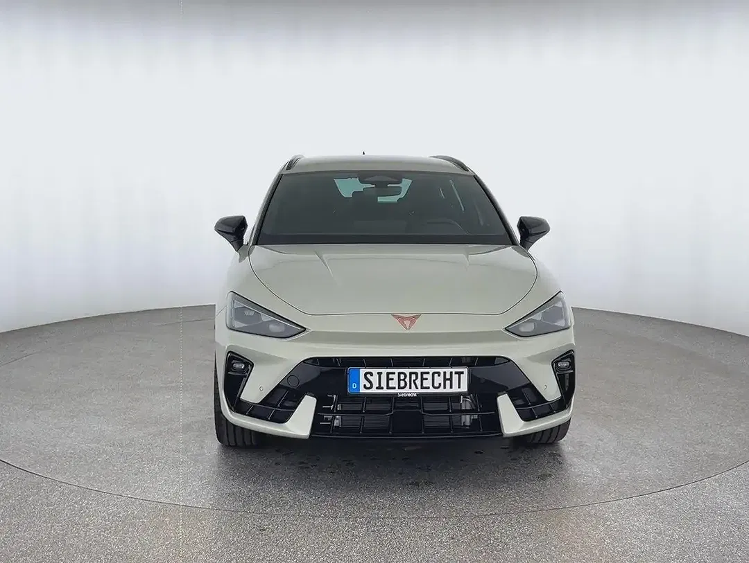 CUPRA Leon PHEV VZ1 - Thumbnail 2