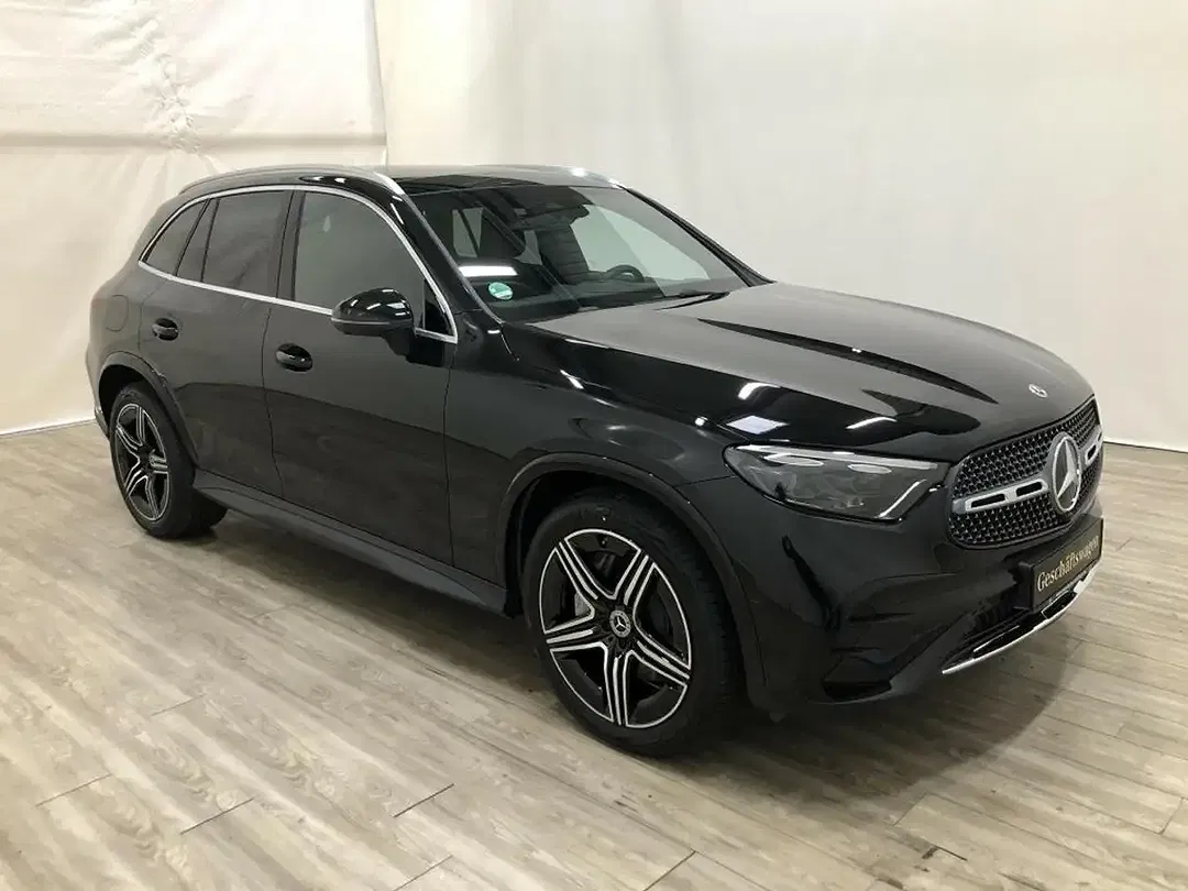 Mercedes-Benz GLC 300 4MATIC AMG MBUX - Thumbnail 3