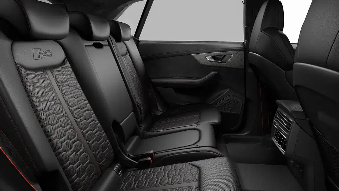 Audi RS Q8 quattro - Thumbnail 11