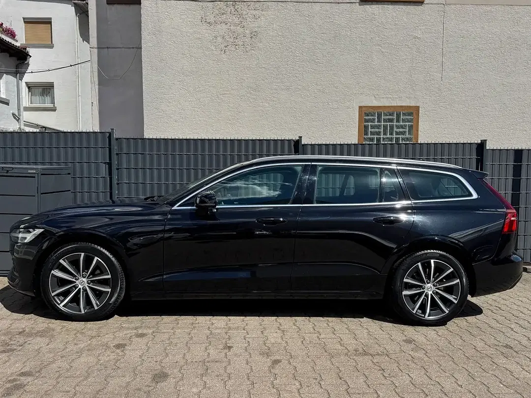Volvo V60 D3 Momentum Pro - Thumbnail 11